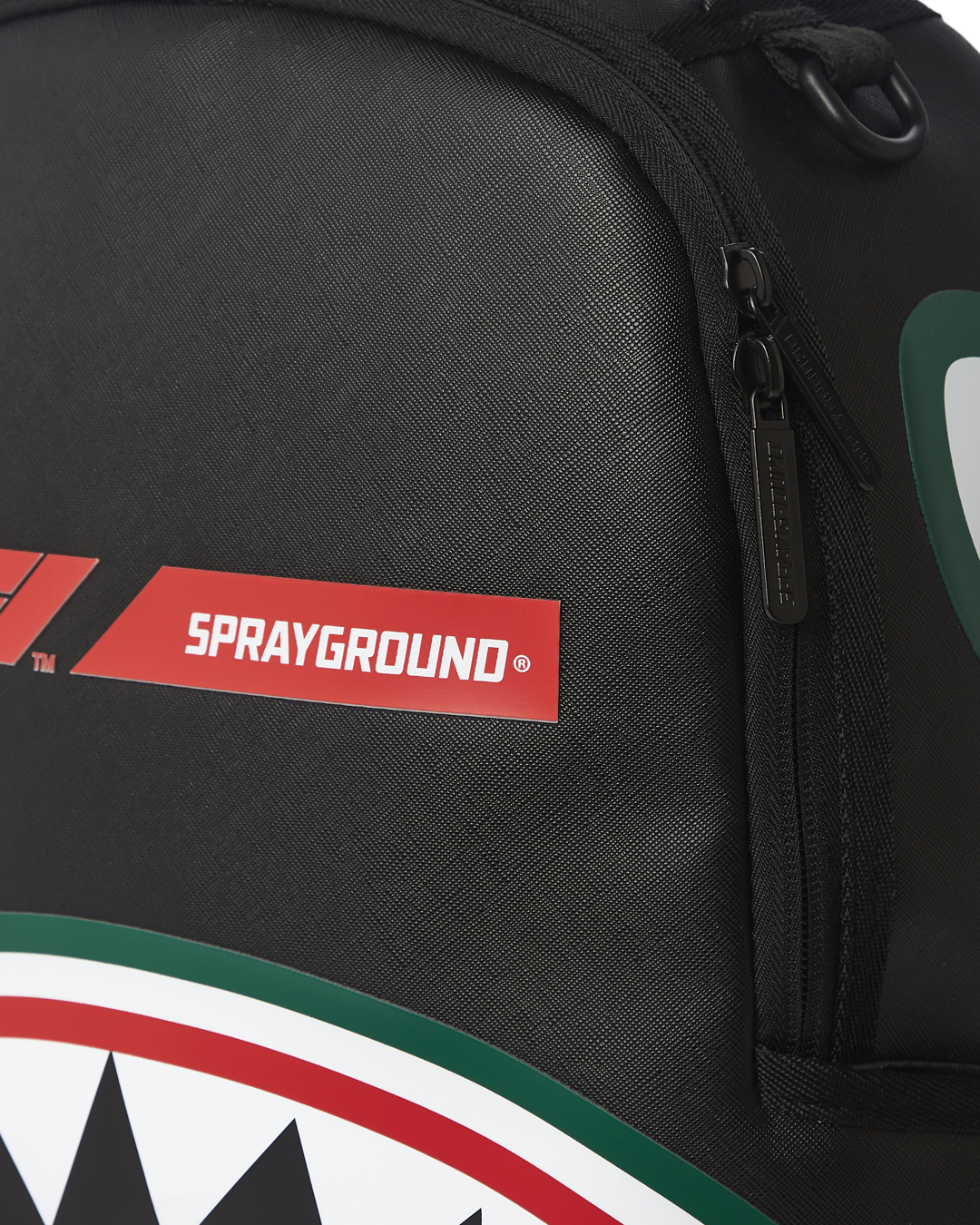 FORMULA 1 OFFICIAL RACE TEAM BACKPACK (DLXV)